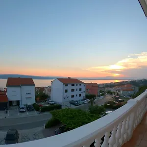 zkontrolujte dostupnost